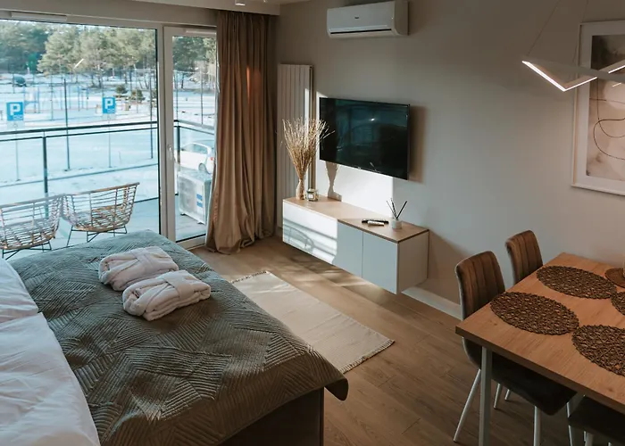 Nadmorska Apartview In By Rent Like * Leba