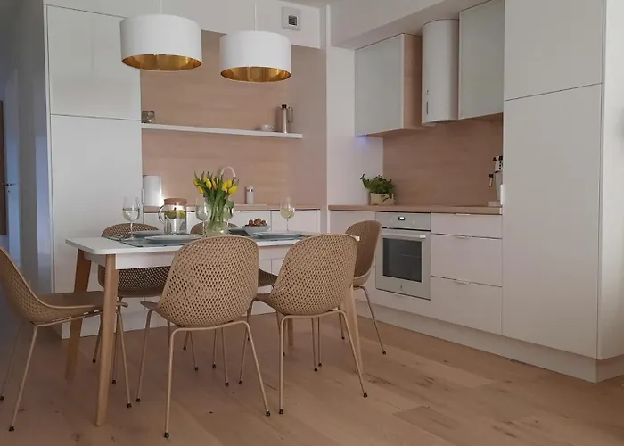 Nadmorska Apartview In By Rent Like Apartmán